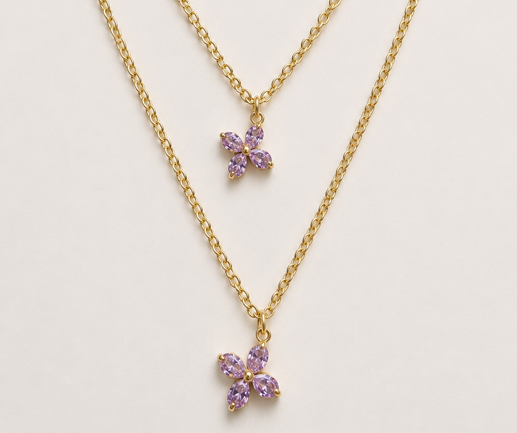 Deux collier fleurs