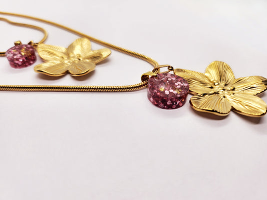 flower necklace for mom and daughter