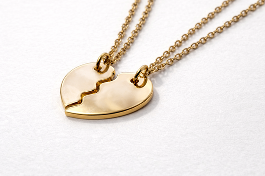 Duo de Collier moitié cœur à partager
