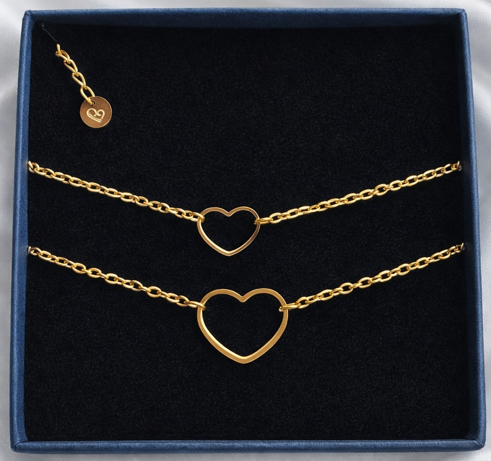 Bracelet Fête des Mères duo cœur mère fille en acier doré 18K dans son écrin